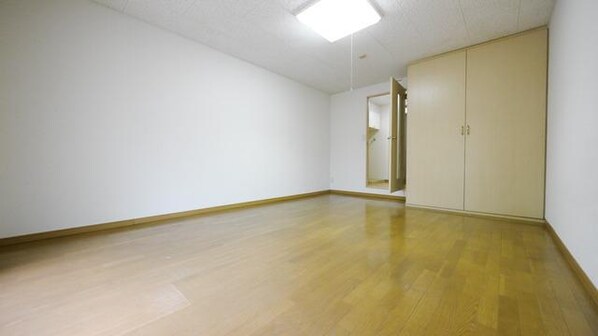 レオパレスTACHIBANAの物件内観写真